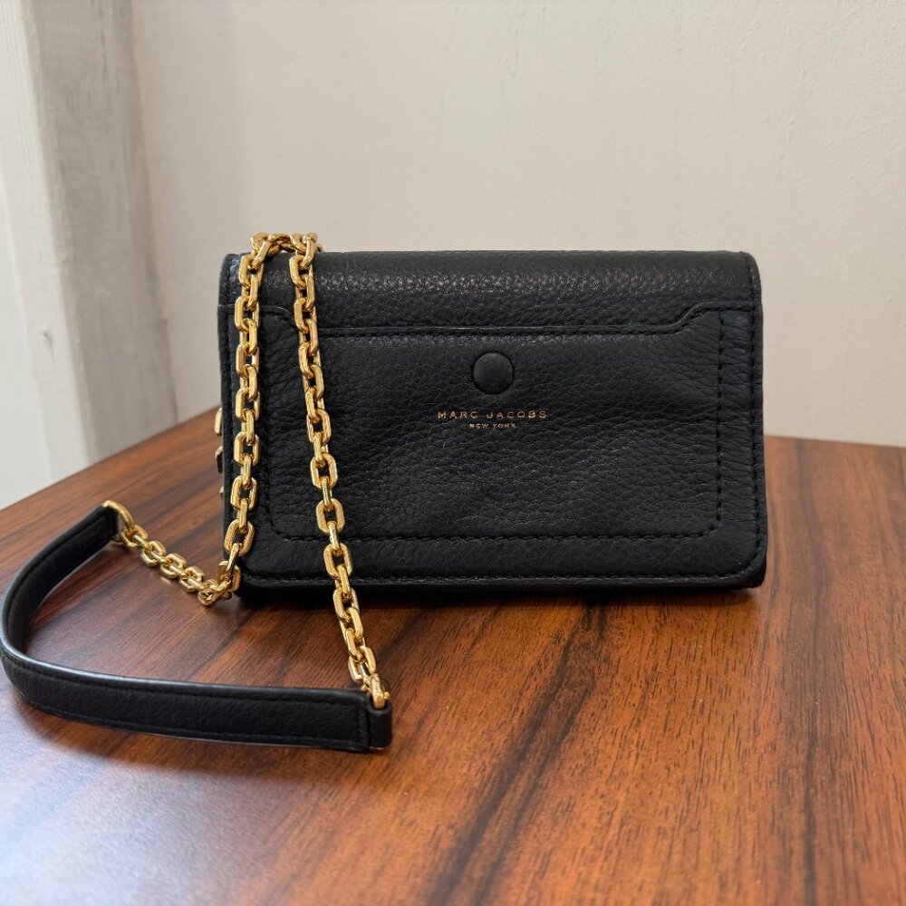 Marc Jacobs Empire City Pebbled Leather Crossbody Wallet Bag, Black